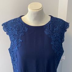 Classic Maggie London!! Size 12, Gorgeous Cadet Blue With Lace Overlay. Zipper Back. Fabric Blend Allows For Some Give. New With Tags, Purchased At Nordstrom For $168. Capped In Smoke-Free Home. Maggie London Dresses, Flowy Dress Casual, Artsy Dress, Ruched Waist Dress, Cadet Blue, Classic Black Dress, Womens Sheath Dress, Printed Halter Dress, Maggy London Dresses