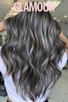 Pelo Color Ceniza, Gray Blending, Hide Greys, Rambut Brunette, Ash Brown Hair, Brunette Hair With Highlights