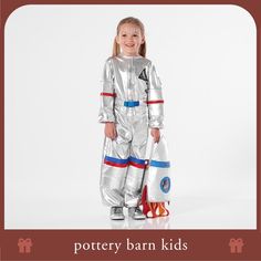 Now your little space fan can go on imaginary explorations dressed in our supercool Light-Up Astronaut Costume. Kids Astronaut Costume, Astronaut Halloween Costume, Rocket Costume, Astronaut Halloween, Kids Barn, Robot Costumes, Astronaut Costume, Kids Light, Costume For Kids