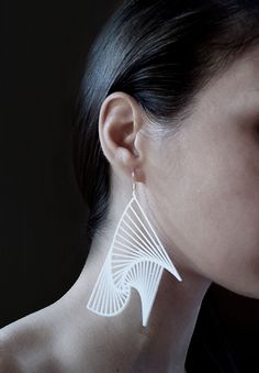 "Lines" earrings were designed with a huge love for the Bauhaus, Art Deco, and Geometric art. All were created using a 3D printing technique and eco-friendly materials. MATERIAL: Eco-friendly, biodegradable plastic. RETURNS/EXCHANGES: As every order is made on demand, we do not accept returns or exchanges. Please note: These are 3D printed in a small production environment. Due to the nature of this process, small imperfections can sometimes appear and are considered normal. We inspect every pie 3d Printer Jewelry, 3d Printed Earrings, Contemporary Handmade Jewelry, Seller Tips, Architectural Jewelry, Bauhaus Art, Biodegradable Plastic, Etsy Business, Geometric Art