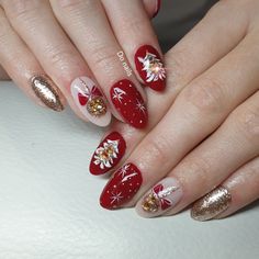 Christmas Nail Art Red, Ocean Nail Art, Cute Easy Nail Designs, Nail Noel, Brown Acrylic Nails, Nail Tip Designs, Red Christmas Nails, Festive Nail Art