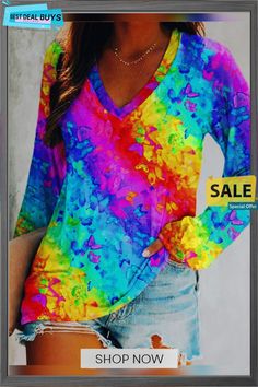 Casual Long Sleeve V Neck Printed Top T-shirt Trendy Long Sleeve T-shirt For Summer, Spring Long Sleeve Graphic T-shirt, Casual Long Sleeve Graphic T-shirt, Green V-neck T-shirt With Graphic Print, Casual Multicolor Print T-shirt For Spring, Multicolor Print V-neck Top For Fall, Fall Long Sleeve T-shirt With Sublimation Print, Multicolor Printed Casual Top, Casual Multicolor Print V-neck T-shirt