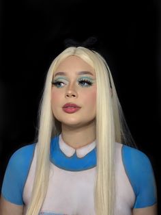 Makeup For Alice In Wonderland, Alice Makeup Halloween, Alice Makeup Ideas, Alice In Wonderland Costume Makeup, Alice In Wonderland Horror Makeup