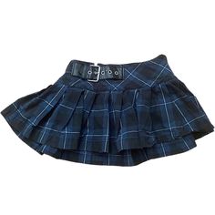 No Boundaries, Size 5 Never Worn Blue And Black Plaid Skirt, Scene Skirts, Black Plaid Outfit, Blue Mini Skirt Outfit, Plad Skirt, Skirt Types, Scene Skirt, Buffalo Plaid Skirt, Ropa Dark