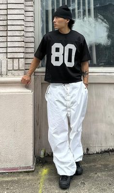 2000 Guys Fashion, Early 2000s Streetwear Men, Men’s 2000’s Outfits, 2000s Fashion Outfits Men Baggy, Y2k Thrifted Outfits Men, Mens Fits, Handsome Asian Men