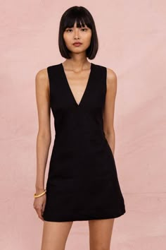 Eden Dress, Linen Mini Dress, Mode Casual, Kochi, Looks Vintage, Cute Dresses, Fashion Inspo Outfits, Little Black Dress