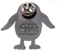 a star wars penguin keychain is shown on a white background