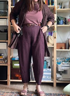 Fall Plus Size Work Outfits, Cottagecore Outfits For Work, Plus Size Natural Style, Plus Size Office Casual Outfits, Modern Grandma Style, Graphic Designer Interview Outfit, Midsize Corporate Fashion, Queer Clubbing Outfits, Midsize Outfits Dark Academia