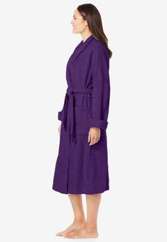 A cozy at-home essential with a shawl collar and turn-back cuff. Patch pockets and an inside tie and self-tie belt. Perfect for after a shower or hanging around the house. 44" lengthThis style also comes in a 53" length! Search 51609 to shop.Pure cotton, importedMachine washable Terry Robe, London Gifts, Platinum Credit Card, Belt Tying, Woman Within, Swimsuits For All, Sleepwear Robe, Shawl Collar, Tie Belt