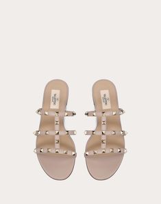 Designer Studded Flats, Luxury Studded Sandals For Spring, Designer Open Heel Sandals With Studs, Studded Flat Heel Sandals, Designer Studded Flat Sandals, Akito Sohma, Valentino Flat Sandals, Valentino Slides, Valentino Rockstud Sandals