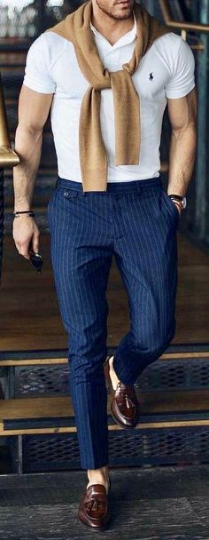 Spring and summer must have outfits for 2018! #weddingideas #groom #groomsmen #wedding #mensfashion #bespoke #menswear #weddingsuits #customsuits #tailoredsuit #menssuits #tuxedo #mens #weddingtuxedo #tux #giorgentiweddings Chique Outfit, Mens Fashion Edgy, Stylish Men Casual, Hipster Mens Fashion, Stylish Mens Outfits, Fashion Casual Outfits