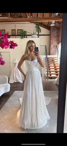 Light Wedding Dresses, Strapless Evening Gowns, Prom Dress Evening, Dream Wedding Ideas Dresses, Pleated Chiffon, Long Wedding Dresses, Wedding Dress Inspiration, Long Prom Dress, Dream Wedding Dresses