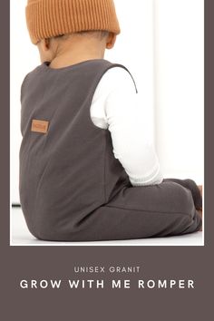 Our Granit romper is unisex and timeless. Its dark gray color is convenient to every season and is perfect to hide any stains. Simply roll/ unroll the ankle bands to adjust to your child's height to make it "grow with me". Our organic cotton romper fastens at the shoulders with a wooden button and offers a vintage look. Match it with one of our textured bamboo sweater for a complete look. Made in Quebec/ Canada. Dark Gray Color, Cotton Romper, Dark Grey Color, Looks Vintage