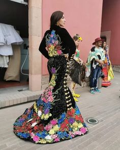 Outfit Mexicano, Miss Universe National Costume, Vestido Charro, Quinceñera Dresses, Yule Ball, Mexican Wedding