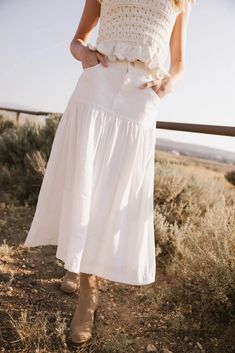 Two hand pockets skirt in white Cute Midi Skirts, White Flowy Midi Skirt, White Relaxed Full Length Skirt, Bohemian White Midi Skirt, White Relaxed Maxi Skirt, White Relaxed Full-length Maxi Skirt, Ditsy Floral Blouse, Smock Blouse, Pleated Maxi Skirt