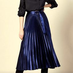 Never Worn Pleated Midi Skirt Satin With Belt Fits 6-8 Blue Long Skirt For Winter, Blue Midi Pleated Skirt For Party, Blue Flared Pleated Skirt For Party, Blue Flared Pleated Party Skirt, Blue High-waisted Winter Skirt, Chic Blue Pleated Skirt For Fall, High Waist Blue Skirt For Winter, High-waist Blue Skirt For Winter, Blue Skirt For Workwear In Winter