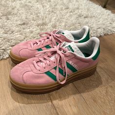 Only Worn Twice! Super Comfy Just Not My Vibe Adidas Shoes Pink, Adidas Platform, Pink Adidas Shoes, Adidas Originals Shoes, Adidas Shoes Originals, Fashion Things, Sneakers Pink, Shoes Adidas, Comfy Shoes