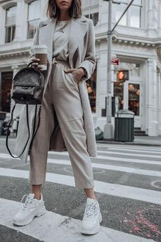 Stylish Pure Color Long Sleeve Coat – Allinlike Monochromatic Fashion, Street Style Edgy, Life Aesthetic, Looks Street Style, Nyc Fashion, Mode Inspo, Casual Winter Outfits, 가을 패션, Mode Inspiration