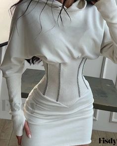 Fisdy - Vestido Sudadera con Capucha y Manga Larga Diseño Corsé Long Sleeve Corset, Hooded Sweatshirt Dress, Bodycon Casual, Corset Mini Dress, Mode Inspo, Looks Style, Sweatshirt Dress, Hoodie Dress, Long Sleeve Casual