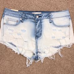 Newdistressed Jean Shorts Never Worn...Summer Ready Fast Shipper Distressed Mid-rise Jean Shorts For Summer, Summer Distressed Mid-rise Jean Shorts, Summer Distressed Jean Shorts, Summer Ripped Faded Jean Shorts, Summer Faded Ripped Jean Shorts, Summer Ripped Acid Wash Jeans, Summer Acid Wash Ripped Jeans, Distressed Denim Jean Shorts For Beach, Summer Distressed Faded Jean Shorts