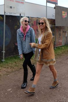 Glastonbury Festival Fashion, Poppy Delevingne, Glastonbury Festival, Boho Fashion Summer, Alexa Chung, Celebrity Look