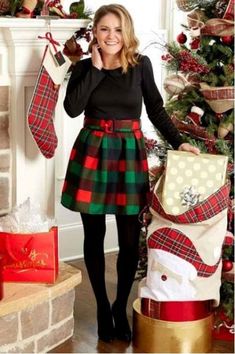 Plaid Skater Dress, Christmas Fashion Outfits, Outfit Ideas Christmas, Christmas Outfit Casual, Casual Christmas Party Outfit, Trendy Christmas Outfits, Oversized Fashion, Cute Christmas Outfits