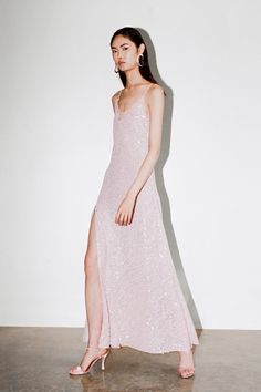 Silver Midi Skirt, Staud Dress, Resort 2024 Collection, La Girls, Runway Gowns, Strapless Evening Gowns, Resort 2024, Formal Outfit, Basic Outfits