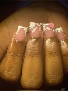 Back To School French Tip Nail Ideas, Simple Freestyle Acrylic Nails, Birthday Nails Short Acrylic, Cute French Nails Design, Calm Nail Designs, Short Hello Kitty Nails With Charms, Pink French Tip Nails With Flower, Pink French Tip With Flowers, Pink And White Nails Short