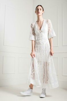 Temperley London Pre-Fall 2015 Fall 2015 Style, Dress Idea, Temperley London, Paper Sculpture, 2015 Fashion, Embroidery Dress, Fall 2015, Pre Fall, A Dress