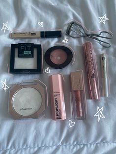 Simple Makeup Products Aesthetic, My Makeup Products, Cheap Good Makeup, Simple Makeup Products Natural, Cheap Makeup Routine, Minimal Makeup Aesthetic, Natural Makeup Products Aesthetic, Cute Makeup Bag Aesthetic, Makeup Bags Aesthetic