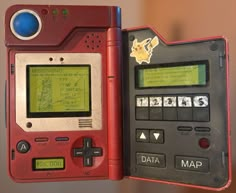 Pokedex pokemon kieron white gameboy  games console missingno marmoset render Computer Diy, Pokemon Adventures Manga, Vintage Console, Nintendo Gameboy, Pokemon Pokedex, Team Rocket