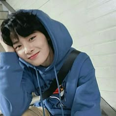 Acesse esse canal para interações!

https://whatsapp.com/channel/0029ValXgbeAojYnKp0PLI2Z Straykids Instagram, Instagram Icon, Instagram Update, Blue, Instagram