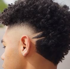 Burst Taper, Afro Fade Haircut, Natural Hair Styling, Short Hair Twist Styles