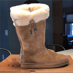 Brand New With Box Ugg Chestnut, Chestnut Uggs, Shoes Ugg, Winter Rain, Womens Uggs, Ugg Shoes, Chestnut, Rain Boots, Charms