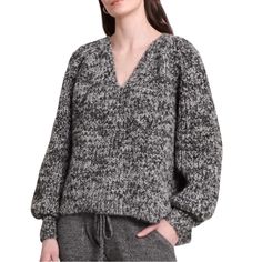 This Sweater Is Made In Peru With Love. Made From Peruvian Yarn At Source: 89% Superfine Alpaca And 11% Polyamide. Fisherman Rib Stitch Body With Fully Fashioning Details. Flattering Clean Finish V-Neck And Blouson Sleeve. Xs/S: Pit To Pit Measures Approx 20.5” Length In Front Measures Approx 22” Length In Back Measures Approx 25” M/L: Pit To Pit Measures Approx 21.5” Length In Front Measures Approx 23” Length In Back Measures Approx 26.5” White Long Sleeves, Alpaca Sweater, Knit Alpaca, Fleece Sweater, Ribbed Knit Sweater, Chunky Knits Sweater, Black White Fashion, Knitted Pullover Sweaters, Cozy Knits