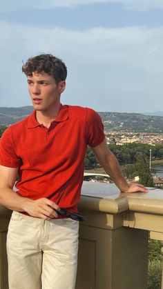 Men’s Polo Outfit, Outfit Polo Hombre, Polo Shirt Men Aesthetic, Aesthetic Polo Shirt Outfits Men, Men’s Polo Shirt Outfit, Old Money Aesthetic Casual, Beach Outfit For Men, Beach Wear For Women, Beach Party Outfit