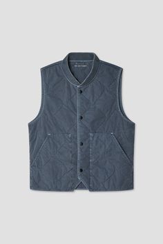 SKU California is a pigment-dyed series that has a worn-in vintage look. Our quilted vest is inspired by surplus military liners and features a onion quilted outer shell with a soft fleece lining inside. Light enough for layering but will still keep you warm. The meticulous quilting work is entrusted to a third-generation quilt company in LA, boasting over a century of industry expertise. This ensures that every stitch reflects the legacy of craftsmanship and quality that you deserve. 100% 14 co Summer Lounge, Tee Shirt Dress, Quilted Vest, Lounge Shorts, Vintage Look, Short Pants, Vintage Looks, Layering, Lookbook