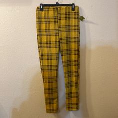 Nwt Popular 21 Plaid Pants Size Large Trendy Stretch Yellow Bottoms, High Waist Yellow Pants For Fall, High Waist Yellow Bottoms For Fall, Casual Fitted Yellow Bottoms, Trendy Yellow Bottoms For Work, Yellow Pants For Fall Workwear, Yellow Fitted Bottoms For Work, Fitted Yellow Bottoms For Workwear, Casual Yellow Bottoms For Fall