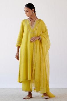 Shop for Devnaagri Yellow Chanderi Block Print And Embroidered Kurta Set for Women Online at Aza Fashions Yellow Gharara, Block Print Dupatta, Salwar Suit Neck Designs, Suit Neck Designs, Kurta Set For Women, Blouse Measurement, Sequins Embroidery, Indian Fashion Dresses, Indian Designer Wear