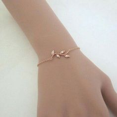 Gold Jewelry Prom, خواتم خطوبة, Bridesmaid Bracelet Gift, Rose Gold Leaf, Bracelet Rose Gold, Real Gold Jewelry, Simple Rose, Gold Armband, Leaf Bracelet