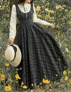 Historical Aesthetic, Fesyen Islam, Dark Academia Fashion, Academia Fashion, Old Fashion Dresses, Fairytale Dress, Old Fashion