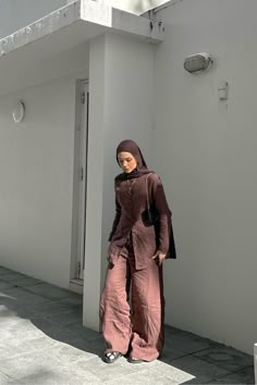 Inspo by @ensurmeli on Instagram Spring Outfits Hijab, Modest Fits Aesthetic, Hijabi Outfits Casual Summer, Aesthetic Outfits Modest, Summer Hijab Outfits, Hijabi Modest Outfits, Hijabi Summer Outfits, Summer Hijabi