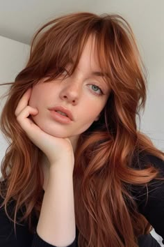 7 Trendy Two Tone Hair Color Inspirations Creme Brulee Hair Color, Brown Orange Hair Color, Brunette To Ginger, Ginger Hair On Brown Skin, Warm Tone Hair Color, Light Ginger Brown Hair, Warm Spring Hair Color, Different Brown Hair, Brown Ginger Hair