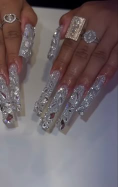 Nails Expensive, Xl Bling Nails, Boujee Birthday Nails, Long Acrylic Nails Silver, Silver Long Acrylic Nails, Silver Diamond Nails, Silver Nail Inspo Acrylic, Long Extra Nails, Diamond Nail Designs Rhinestones