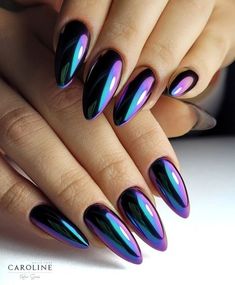 Gold Chrome Almond Nails, Nails Black Chrome, Almond Nails Chrome, Chrome Almond Nails, Chrome Almond, Black Chrome Nails, Purple Chrome Nails, Chameleon Nails, Unghie Sfumate