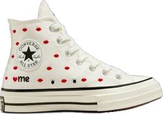 Cute Comfy Shoes, Outfit Shuffles, Baskets Converse, Sneaker Ideas, Platform Chucks, High Top Chucks, All Star Converse, Star Converse, Converse All Stars