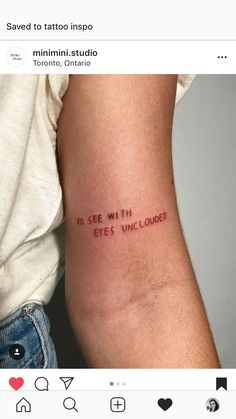 someone posted this message on their arm saying i'd see with loued eyes unplugged