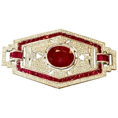 Very attractive new 18 K white Gold brooch/pendant inspired by the glamorous Art Deco era featuring 53 rubies weighing 8.30 ct and 374 brilliant cut Diamonds weighing 1.05 ct. Ruby Brooch, Diamond Centerpiece, Cabochon Ruby, Art Deco Brooch, Deco Originale, Velvet Clothes, Gold Brooch, Diamond Brooch, 1920s Art Deco