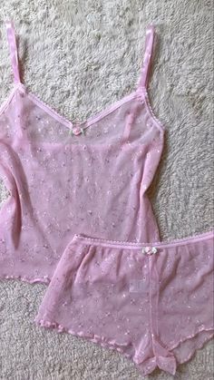 Sleepware Aesthetic, Cute Lingerie Sets Outfits Aesthetic, Cute Langerai Outfits, Lounge Underware, تمثال الحرية, Pink Pjs, Pijamas Women, Cute Pjs, Cute Sleepwear