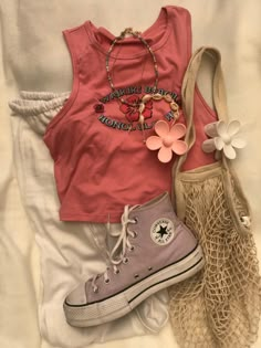 Beachy Summer Outfits Vacation, Beach Summer Outfits Aesthetic, Coconutgirl Aesthetic Outfits, Cocnut Girl Outfits, Beachy Fits Aesthetic, Summer Boho Aesthetic, Coconut Girl Outfits Summer, Coconut Girl Summer Outfits, Winter Coconut Girl